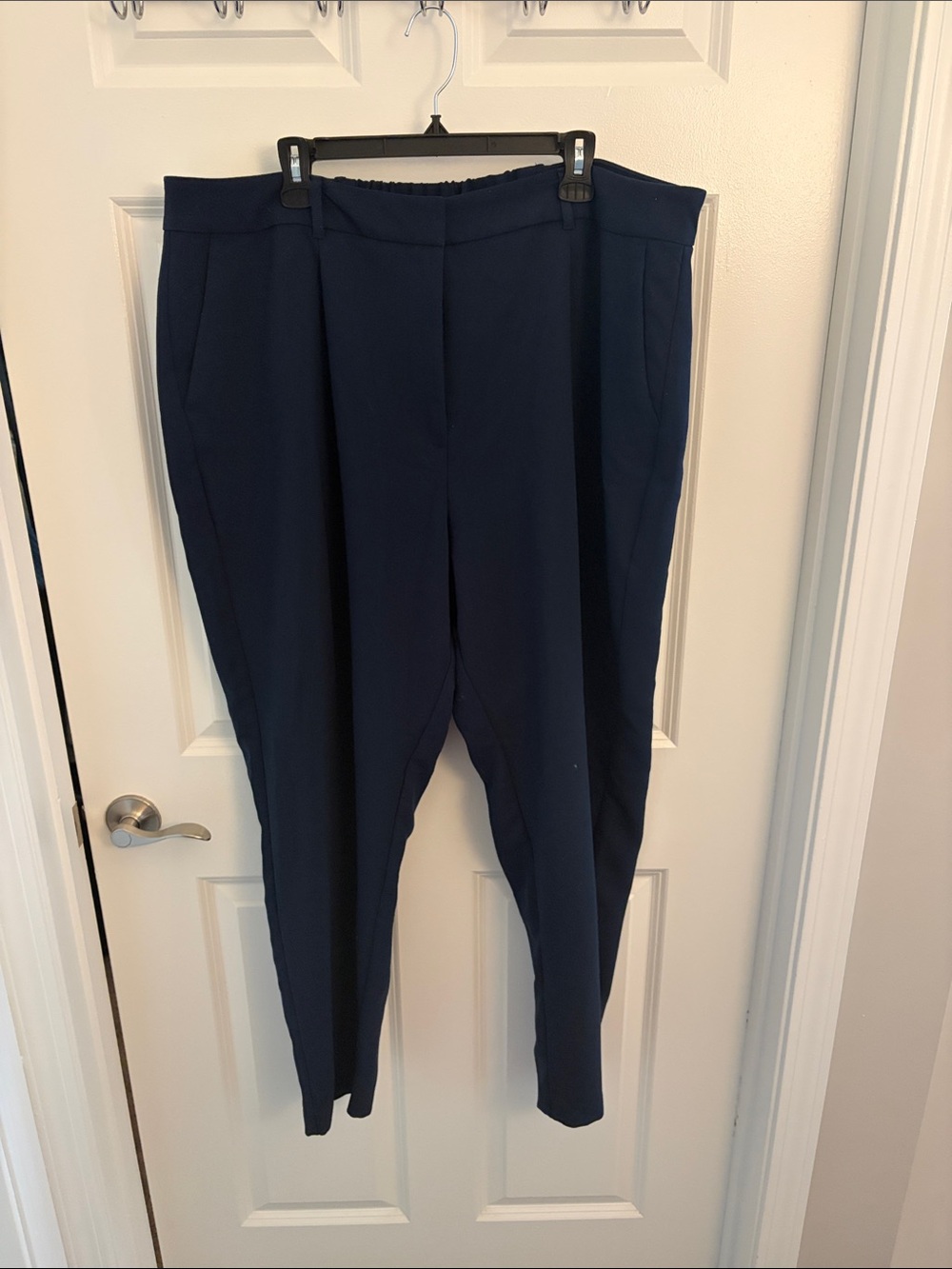 Old Navy - Navy Women's Taylor Straight Trousers